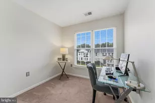 35872 Devon Park Square, Round Hill, VA 20141 - Photo 30
