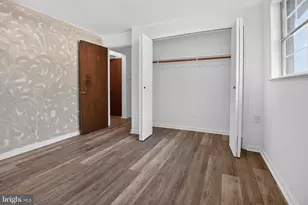110 N Garfield Rd, Sterling, VA 20164 - Photo 22