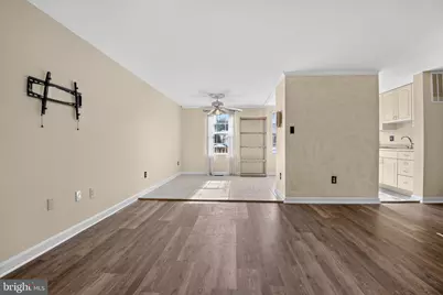 110 N Garfield Road, Sterling, VA 20164 - Photo 8