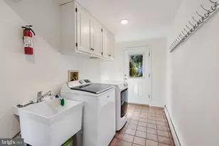 15012 Clover Hill Rd, Waterford, VA 20197 - Photo 34