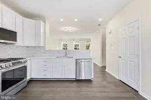 42838 Smallwood Terrace, Chantilly, VA 20152 - Photo 10