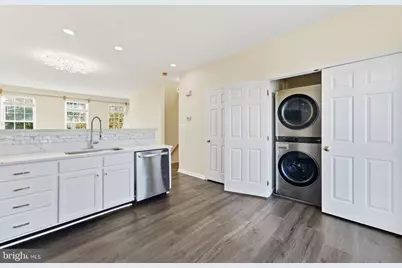 42838 Smallwood Terrace, Chantilly, VA 20152 - Photo 8
