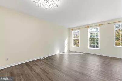 42838 Smallwood Terrace, Chantilly, VA 20152 - Photo 6