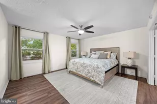 203 Markwood Dr, Sterling, VA 20165 - Photo 28