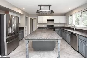 20921 Rubles Mill Ct, Ashburn, VA 20147 - Photo 8