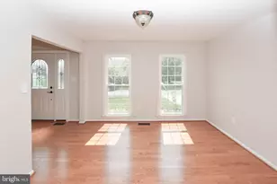 20921 Rubles Mill Ct, Ashburn, VA 20147 - Photo 32