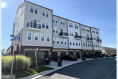 42718 Darala Drive, Ashburn, VA 20147 - Photo 2