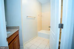 24660 Woolly Mammoth Terrace, Aldie, VA 20105 - Photo 16