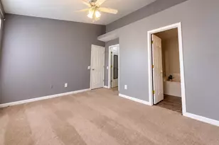 46924 Courtyard Sq, Sterling, VA 20164 - Photo 16