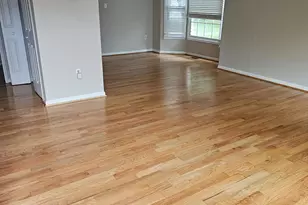 21066 Danbury Ct, Sterling, VA 20164 - Photo 2
