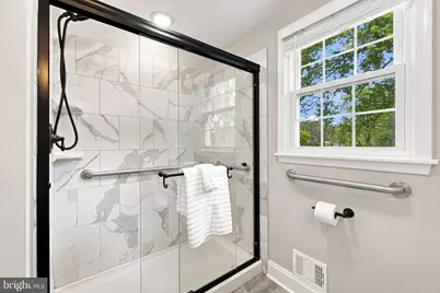 1205 Bradfield Drive SW, Leesburg, VA 20175 - Photo 26