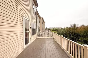 23687 Sailfish Square, Brambleton, VA 20148 - Photo 16