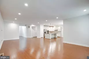 42936 Courtland Chase Square, Ashburn, VA 20148 - Photo 12