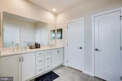 23518 Neersville Corner Terrace, Ashburn, VA 20148 - Photo 18