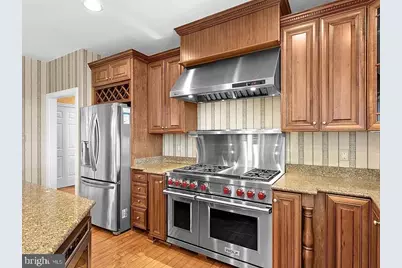 19262 Mill Site Place, Leesburg, VA 20176 - Photo 12