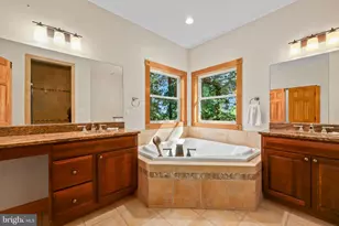 13329 Mountain Rd, Lovettsville, VA 20180 - Photo 26