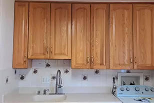 815 S Cypress Ct, Sterling, VA 20164 - Photo 28