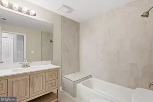 20583 Snowshoe Square, Ashburn, VA 20147 - Photo 16