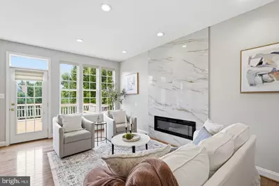 601 Burberry Terrace SE, Leesburg, VA 20175 - Photo 12