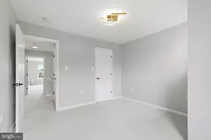 601 Burberry Terrace SE, Leesburg, VA 20175 - Photo 36
