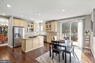 43941 Riverpoint Dr, Leesburg, VA 20176 - Photo 22