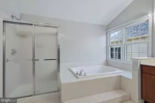 25289 Talent St, Chantilly, VA 20152 - Photo 36