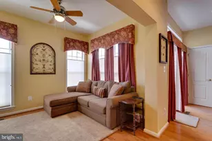 25147 Cutgrass Terrace, Aldie, VA 20105 - Photo 10