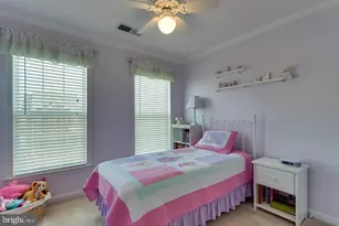 25147 Cutgrass Terrace, Aldie, VA 20105 - Photo 18