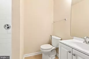 45547 Reading Terrace, Sterling, VA 20166 - Photo 16
