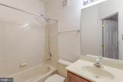43935 Hickory Corner Terrace #113, Ashburn, VA 20147 - Photo 34