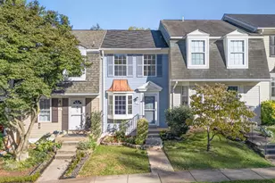 11 Wyatt Ct, Sterling, VA 20165 - Photo 1