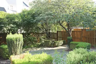 46721 Ashmere Square, Sterling, VA 20165 - Photo 30
