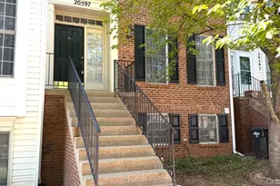 20597 Banbury Square, Sterling, VA 20165 - Photo 1