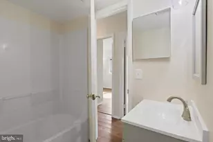 103 Farmington Ln, Sterling, VA 20164 - Photo 18