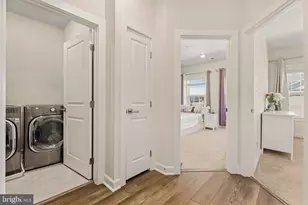42717 Burbank Terrace, Sterling, VA 20166 - Photo 36