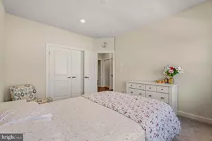 42717 Burbank Terrace, Sterling, VA 20166 - Photo 34