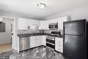 303 W Church Rd, Sterling, VA 20164 - Photo 12