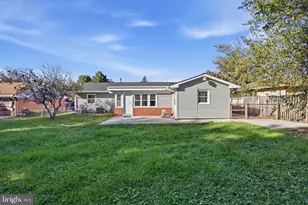 303 W Church Rd, Sterling, VA 20164 - Photo 22