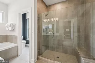 42631 Black Angus Dr, Ashburn, VA 20148 - Photo 24