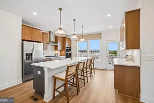 42596 Waxpool Rd, Ashburn, VA 20148 - Photo 2