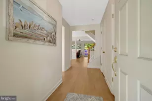 43309 Parlor Square, Ashburn, VA 20147 - Photo 2