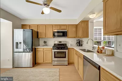43309 Parlor Square, Ashburn, VA 20147 - Photo 4