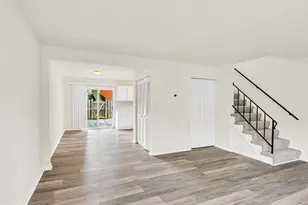 226 N Auburn Dr, Sterling, VA 20164 - Photo 4