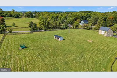 36437 Whispering Springs Court, Purcellville, VA 20132 - Photo 26