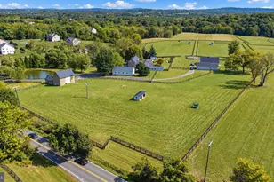 36437 Whispering Springs Ct, Purcellville, VA 20132 - Photo 18