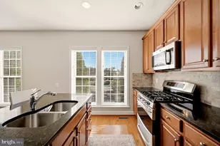 197 Great Laurel Square SE, Leesburg, VA 20175 - Photo 20