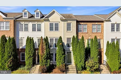 197 Great Laurel Square SE, Leesburg, VA 20175 - Photo 2