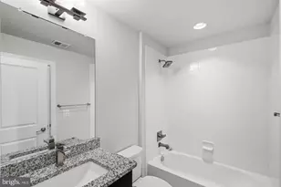 43451 Charitable St, Ashburn, VA 20148 - Photo 32