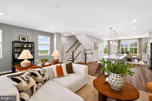42641 Darala Dr, Ashburn, VA 20147 - Photo 4