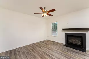 42795 Shaler St, Chantilly, VA 20152 - Photo 8